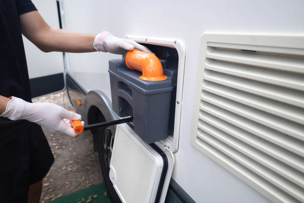Portable bathroom rental in Smithville, MO